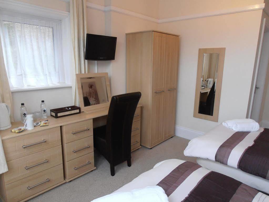 Blueshutters Hotel Poole Exterior foto