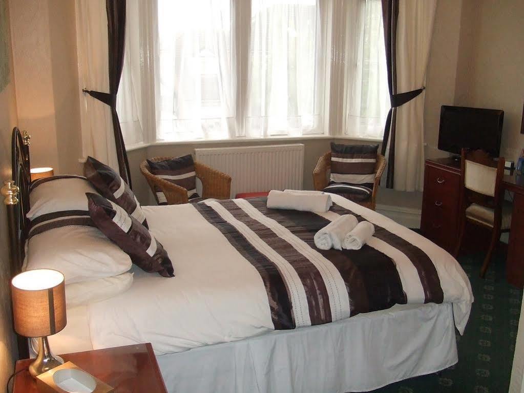 Blueshutters Hotel Poole Exterior foto